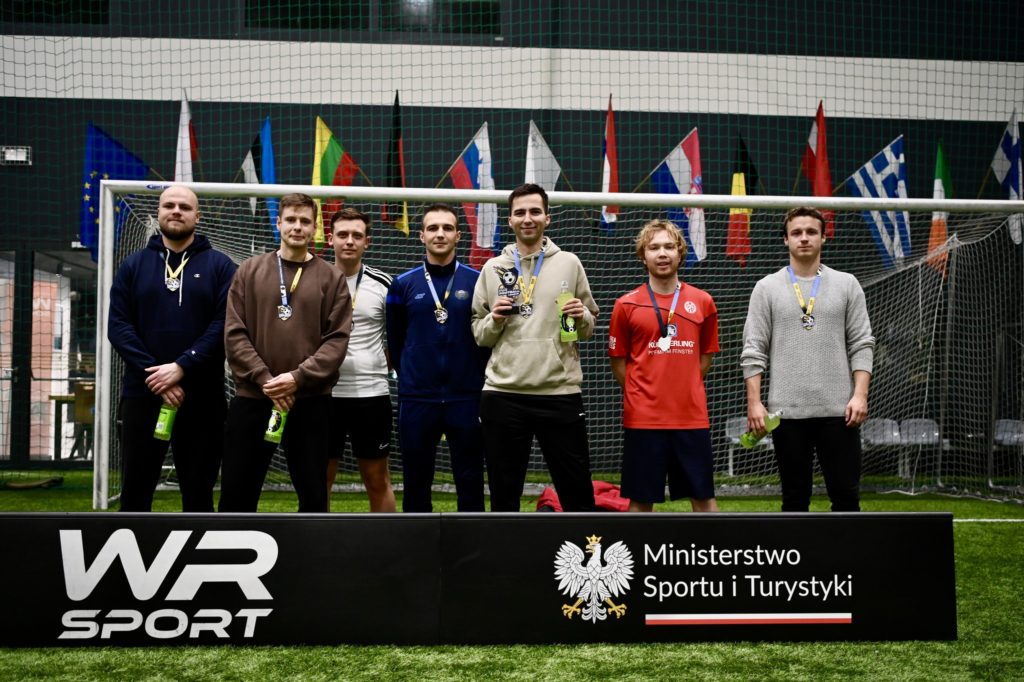 wr-football-league-4